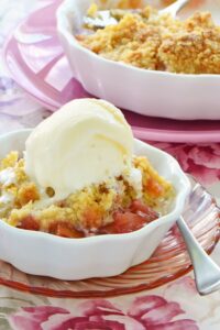 Jamie Oliver Rhubarb Ginger Crumble - Jamie Oliver Dishes