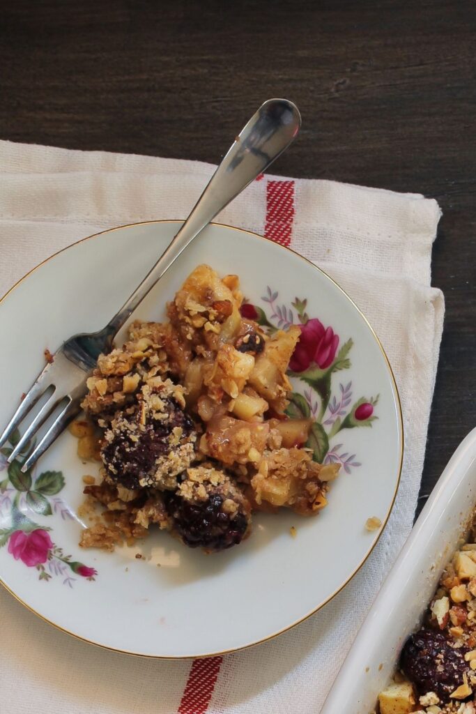 Jamie Oliver Apple And Blackberry Crumble