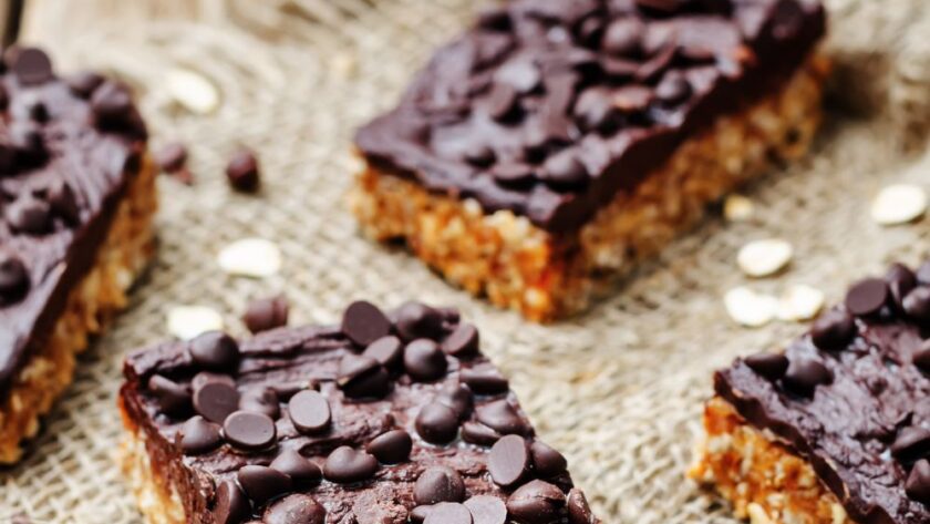 jamie-oliver-no-bake-chocolate-oat-bars-jamie-oliver-dishes
