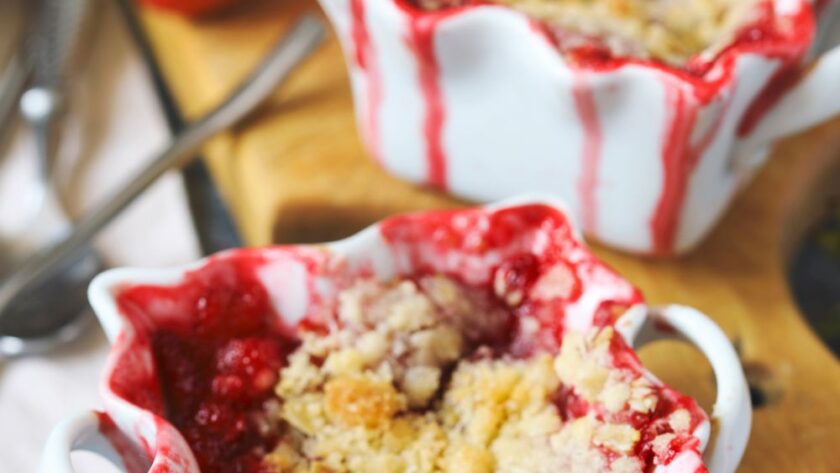 Jamie Oliver Gluten-Free Strawberry And Raspberry Crumble