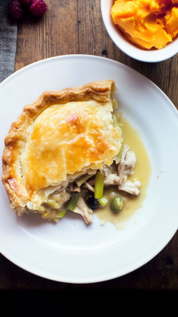 Jamie Oliver Chicken And Leek Pie 30 Minutes Meals
