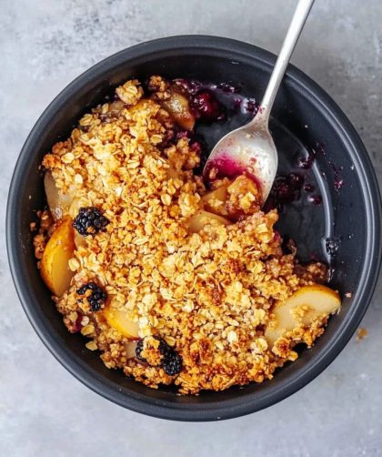 Jamie Oliver Pear & Blackberry Crumble