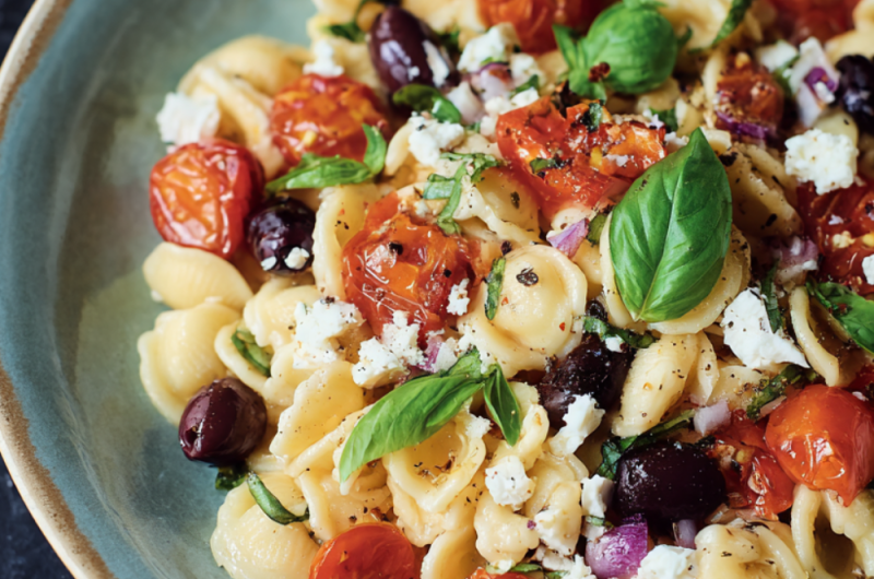 Jamie Oliver Air Fryer Feta & Tomato Pasta