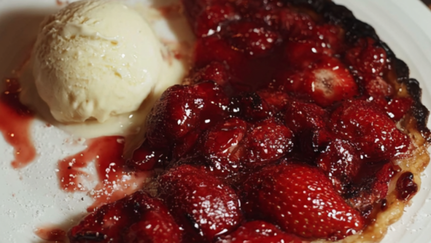 Summer Strawberry Tarte Tatin Recipe