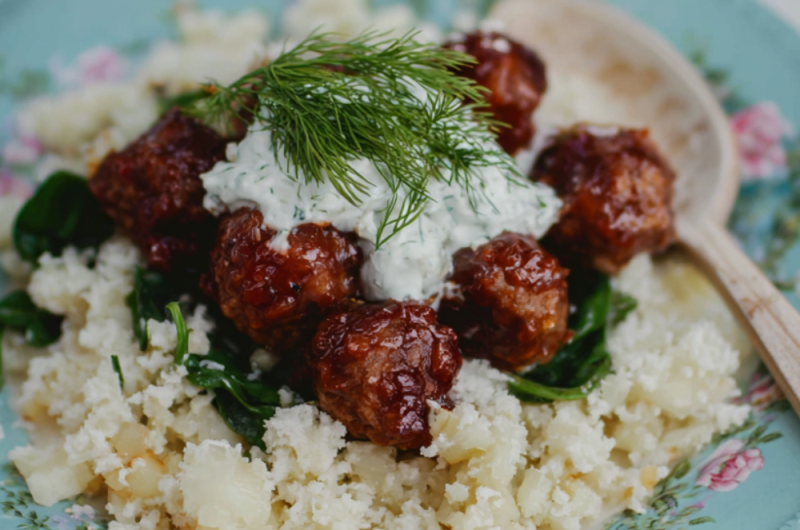 Jamie Oliver 15 Minute Meal Swedish Meatballs