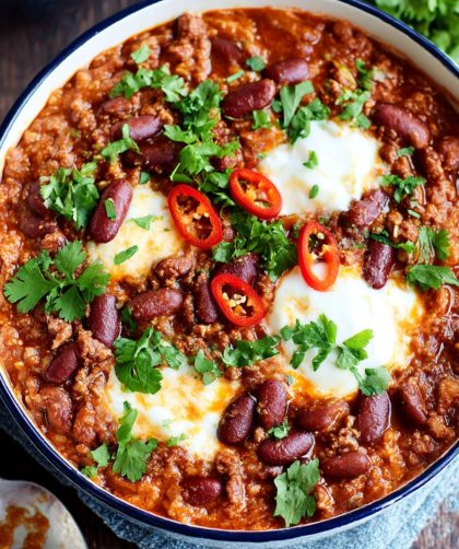 Chilli con carne with popped kidney beans Recipe