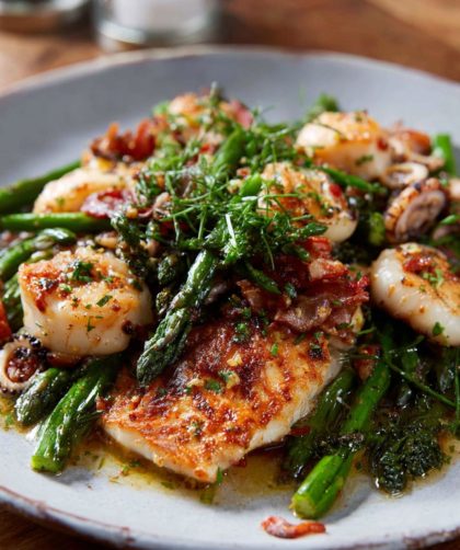 Pan-cooked Asparagus & Seafood Recipe