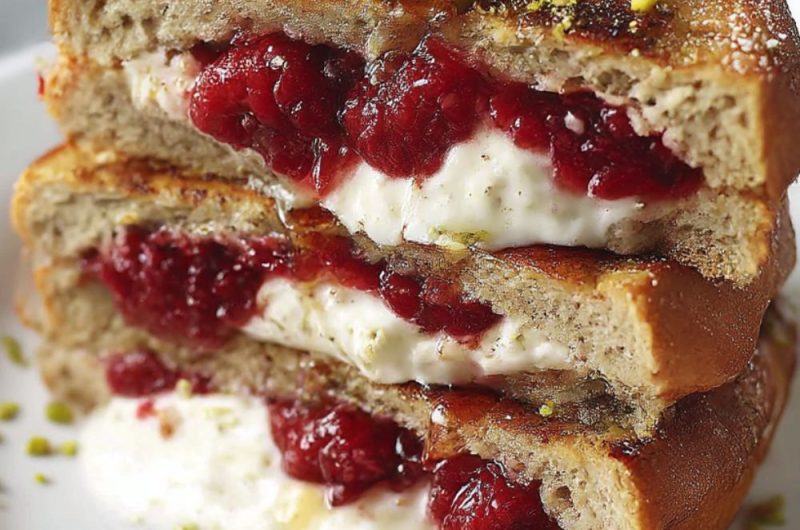 Berry Pocket Eggy Bread Recipe