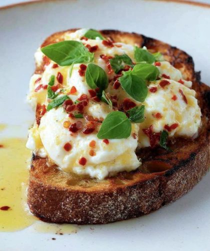 Crostini - buffalo mozzarella and chilli Recipe