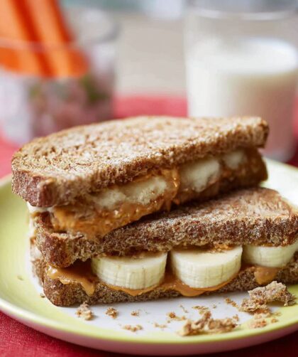 Helen’s peanut butter & banana sandwiches Recipe