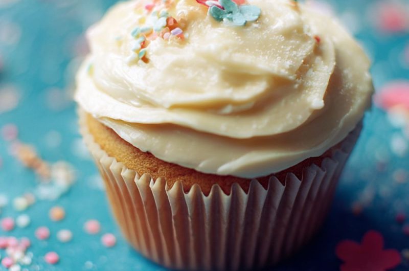 Jemma’s vegan vanilla fudge cupcakes Recipe