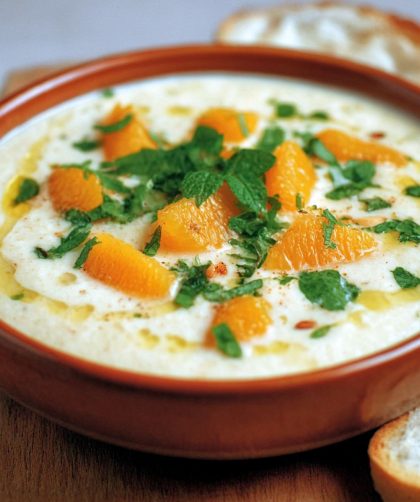 Roasted sweet garlic, bread and almond soup Recipe