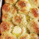 Tear ‘n’ share garlic bread Recipe